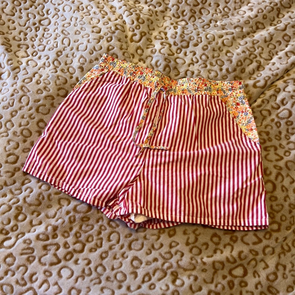 American Eagle Striped Fabric Shorts